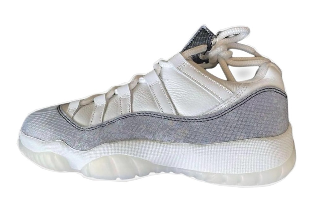 Air Jordan 11 Low CNY 